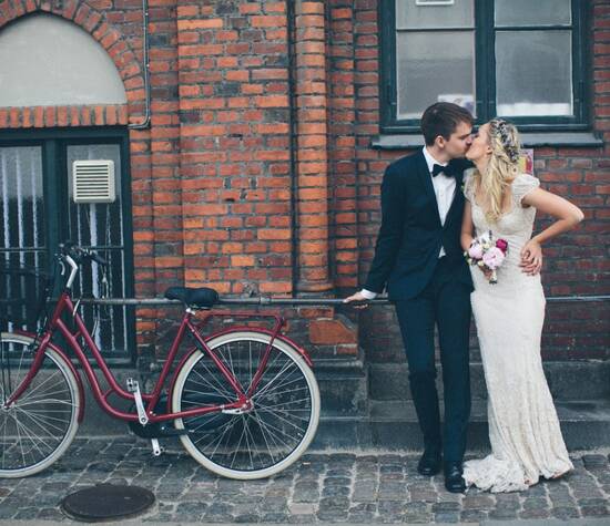 Beispiel: Wunderschöne Hochzeitsfotos, Foto: Michaela Nichole Photography.