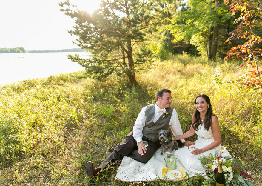 Donna and Josh's Lakeside Cottage Elopement