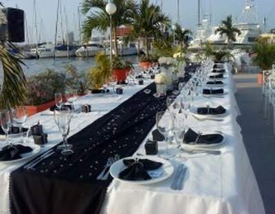 Banquetes Bocaditos SyM - Catering